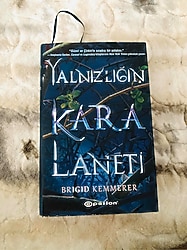 Yalnızlığın Kara Laneti