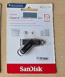 SIFIR SANDİSK İXPAND 128GB İPHONE IPAD YEDEKLEME