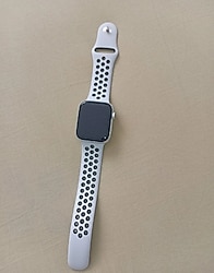 Apple Watch 7 se Nike edition gps+cellular