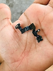 İphone SE 1. Nesil Ön kamera