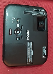 EPSON EB-S8 PROJEKSİYON CİHAZI 2.EL VGA