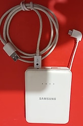 SAMSUNG Powerbank Şarj cihazı ( Tek sefer dolum yapar , Kablosuyla, İkinci el)