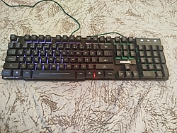 kablolu ışıklı klavye