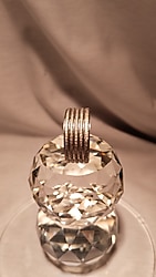 YÜZÜK,MİNİMAL PARÇALANMIŞ SAVAROVSKİ TAŞ BEZEMELİ ÇOK ZARİF YÜZÜK 138