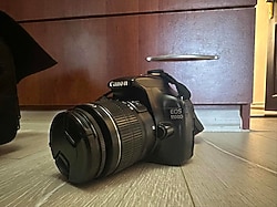 Canon EOS 1100D profesyonel fotoğraf makinası