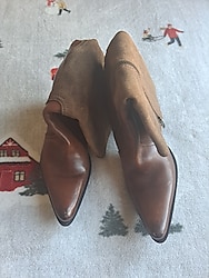 Bayan kovboy çizmesi ve çantası