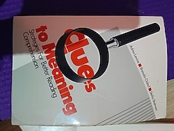 Build Up (Clues to Meaning) Adina Levine (English Basic Reading Comphression)