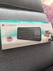 Logitech k400 Wireless Touch Keyboard