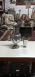 antika bakır sürahi ve bardağı