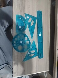 Çok Renkli Cetvel ve Geometri Seti