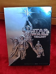 STARWARS TRILOGY 4 DISK BOX SET.