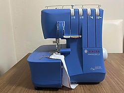 Singer Making the Cut overlok makinesi