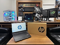 HP 15-FC0060NT AMD Ryzen 5 7520U 16GB 512GB 15.6" FHD 8M1T2EA Dizüstü Bilgisayar