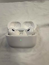 APPLE AirPods Pro (2. Nesil) ve MagSafe Şarj Kutusu