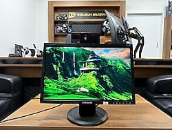Samsung LS19HANKBUTRU 19” Monitör