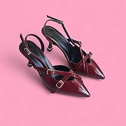 Kadın topuklu ayakkabı