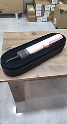 Dyson airstrait maşa çantalı modeldir