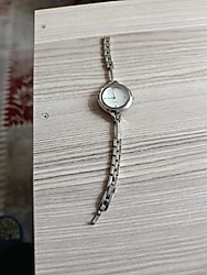 Bayan kol saati markası avon