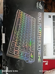 ASUS ROG Azoth Extreme NX/SW Switch İnglizce Q Kablosuz RGB Mekanik Oyuncu Klavyesi