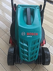Bosch ARM 32 1200W Elektrikli Çim Biçme Makinesi