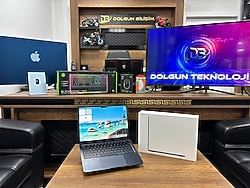 MacBook Air M2 16GB 256GB SSD 13.6" MC7X4TU/A Taşınabilir Bilgisayar (İKİNCİ EL)