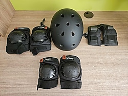 0 Ayarında Ayarlanabilir Kask ve Paten Seti