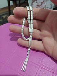 Tesbih 925 ayar gümüş kesme 16.83 grmdır.