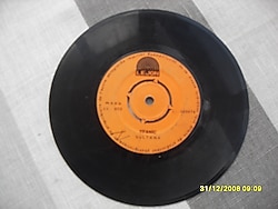 titanic – sultana – sing fool sing