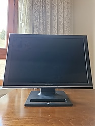 Medion 19 Inc Monitör Çalışıyor Ekran Kırık
