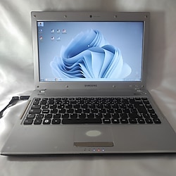 Samsung 13.3 inç İ3 Laptop +B. Klavye