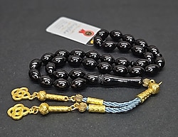 Siyah sıkma kehribar