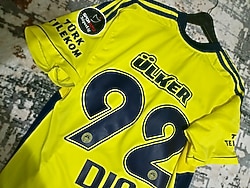 Fenerbahçe 11/12 Sezonu Issıar Dia Forması