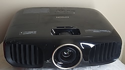 EPSON EH-TW6100 FullHD PROJEKSİYON CİHAZI