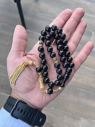 Gümüş Püsküllü Katalin