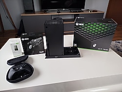 Xbox Series X + 2TB Seagate Expansion + Elite Series 2 +Soğutucu