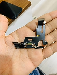 İPhone 11 şarj soketi orijinal