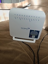 Zyxel DX3300-T1 V2 wi-fi6 5ghz VDSL2 modem. arkadaşlar ürün ihdiyac fazlası ürün dür. sorunsuz temiz calışır durumda. ad