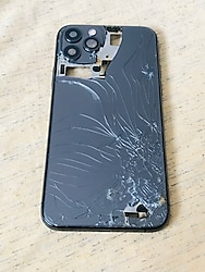iPhone 11 Pro Kasa Kırık