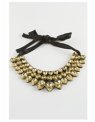 Renkli taşlı yaka kolye