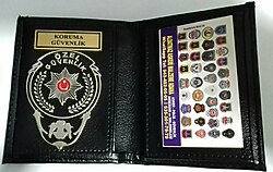 MÜKEMMEL SÜPER.ÖZEL GÜVENLİK ROZETLİ CÜZDANI SATINAL.SADECE ÖZEL GÜVENLİK GÖREVLİSİNE SATILIR-SIVILE SATILMAZ