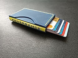 -sıfır ürün- Fenerbahçe kişiye özel hakiki deri RFİD güvenlikli mekanizmalı kartlık