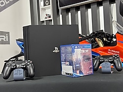 PlayStation 4 Pro 1TB Çift Kol + Detroit Oyun CD’si (İKİNCİ EL)