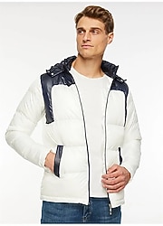 Fabrika Beyaz Kapüşonlu Erkek Mont - L