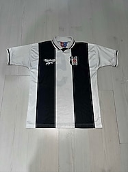 Orijinal beşiktaş forması kusursuz ölçüleri belirtilmiştir