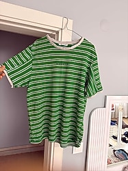 Tişört yeşil çizgili