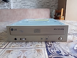 Retro LG İde/Pata CD-Rom 2002 Çıkış (GCE-8400B)