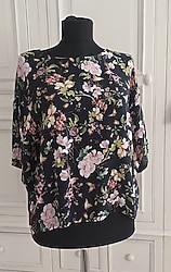 Mavi sırtı açık bluz