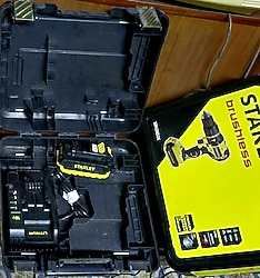 STANLEY MATKAP ÇANTASI BATARYASI ŞARJ STANDI