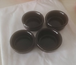 TOPRAK GÜVEÇ YAĞLIK,SUFLE,SOSLUK TAM SIRLI SİYAH 8 CM *4 ADET*