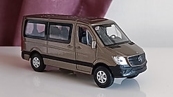Mercedes Sprinter Hediyelik Oyuncak Minibüs 1:43 Welly